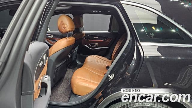 Mercedes-Benz GLC-Class 2022 — Фото 12/20