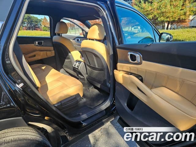 Kia Sorento 2020 — фото 12 из 20