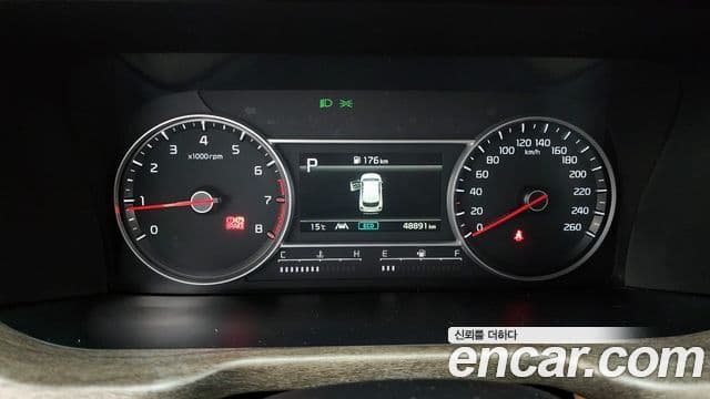 Kia Sorento 2022 — ფოტო 8/20