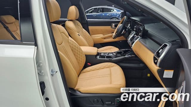 Kia Sorento 2023 — Şəkil 10/20