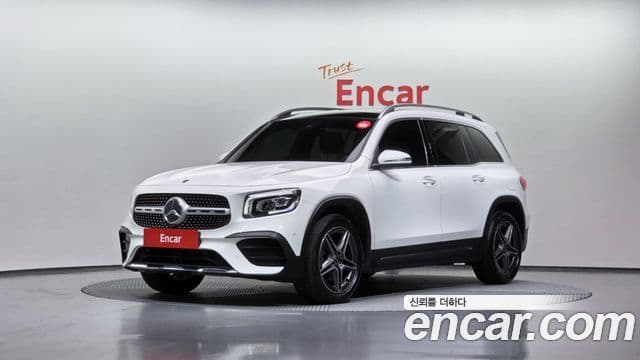 Mercedes-Benz GLB-Class 2021 — Фото 1/20