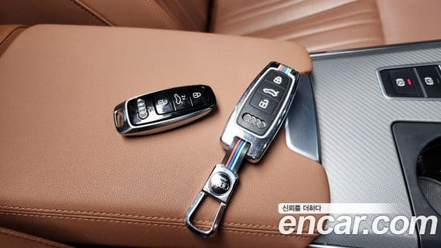 Audi A6 2021 — ფოტო 17/20