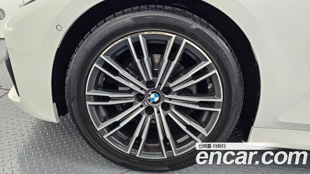 BMW 3 Series 2022 — Şəkil 5/20