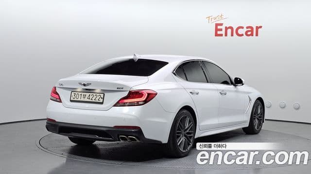 Genesis G70 2018 — Photo 4/20