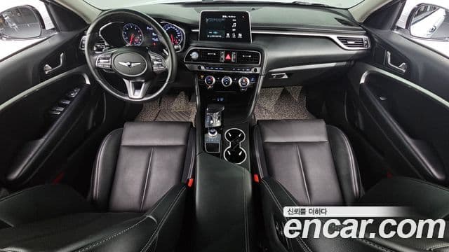 Genesis G70 2018 — Photo 14/20