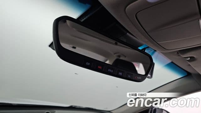 Genesis G70 2018 — Photo 12/20