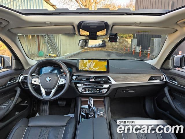 BMW 5 Series 2022 — Şəkil 4/20