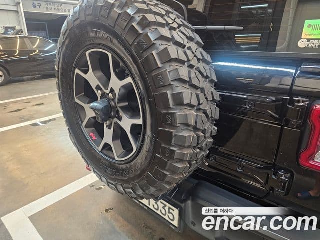 Jeep Wrangler 2023 — Şəkil 6/20