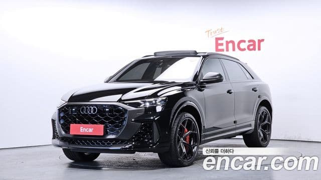 Audi RSQ8 2025 — Photo 2/19