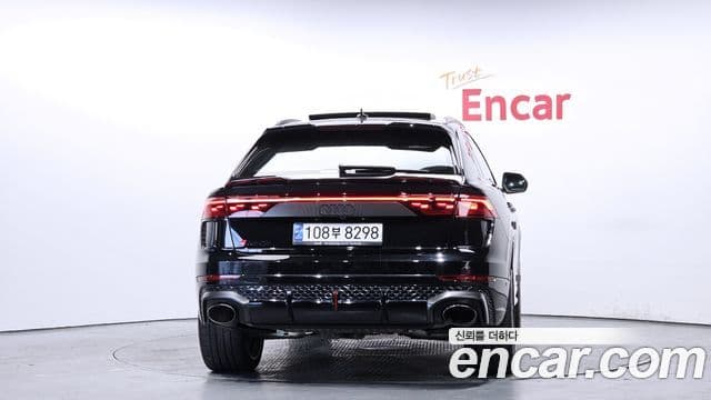 Audi RSQ8 2025 — Photo 7/19