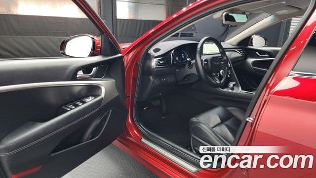Genesis G70 2022 — ფოტო 10/20