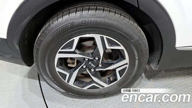 Kia Sportage 2022 — фото 5 из 20