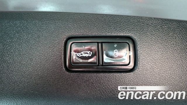 Genesis GV70 2021 — ფოტო 20/20