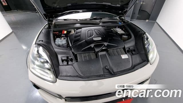 Porsche Cayenne 2020 — Şəkil 6/20