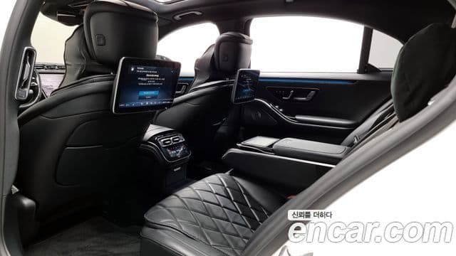 Mercedes-Benz S-Class 2021 — ფოტო 18/20