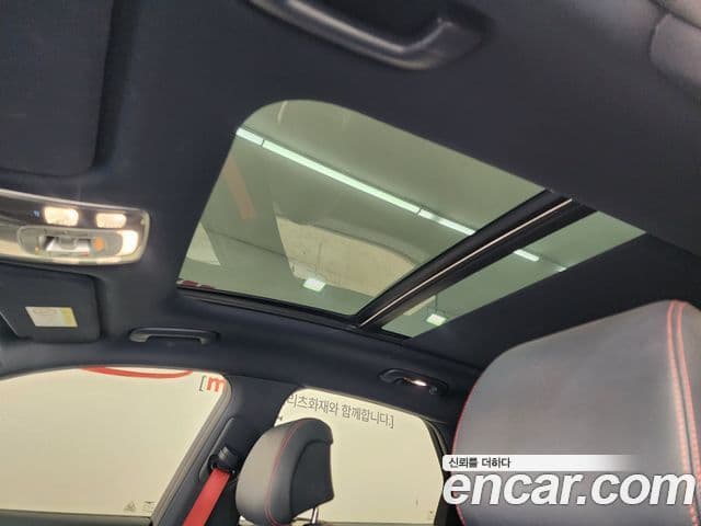 Genesis GV70 2021 — Şəkil 13/19