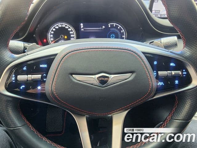 Genesis GV70 2021 — Şəkil 14/19