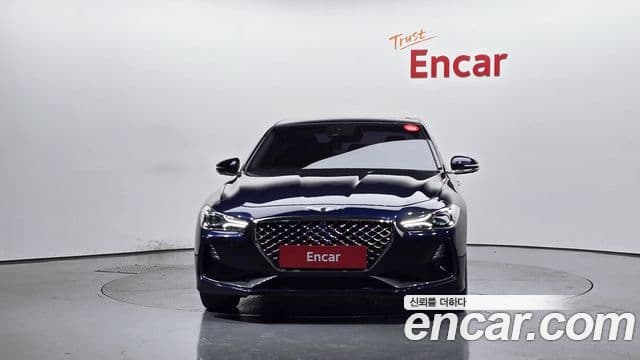 Genesis G70 2019 — Photo 15/20