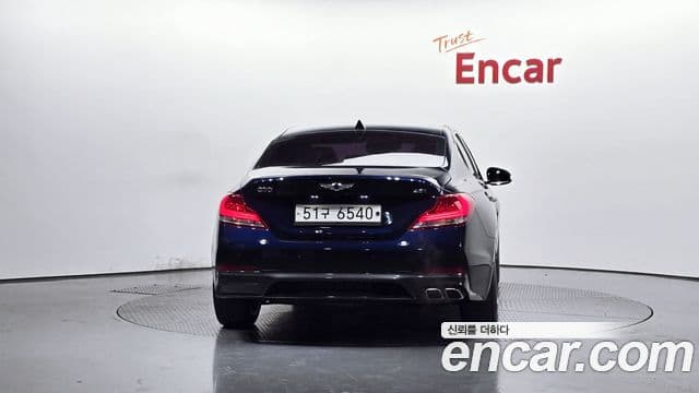 Genesis G70 2019 — Photo 11/20