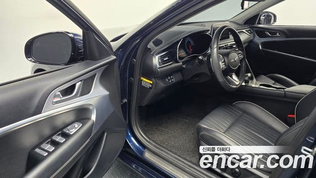 Genesis G70 2019 — Photo 5/20