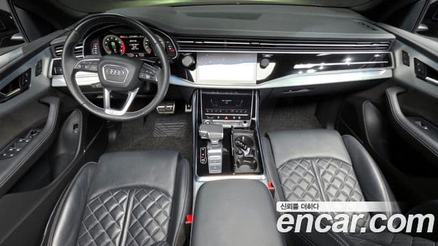Audi Q8 2021 — ფოტო 3/20