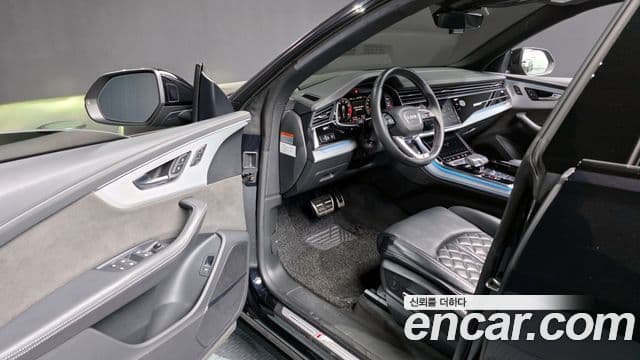 Audi Q8 2021 — ფოტო 7/20