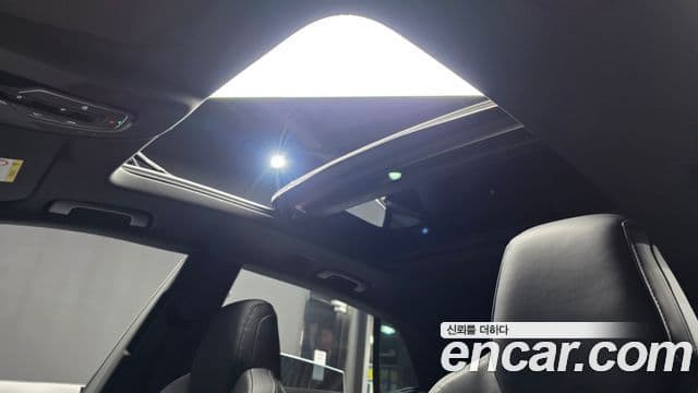 Audi Q8 2021 — ფოტო 10/20