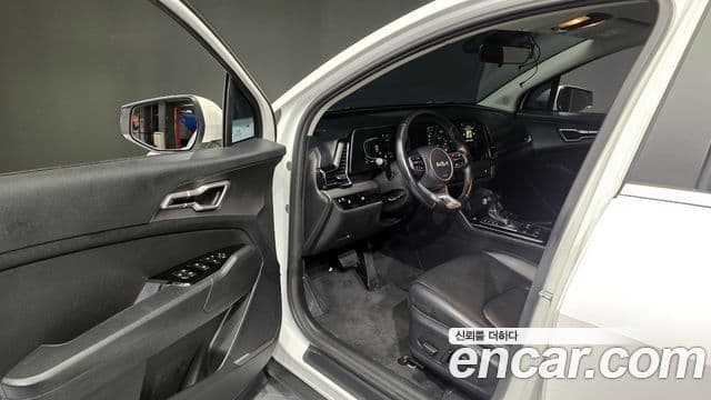 Kia Sportage 2021 — ფოტო 10/20