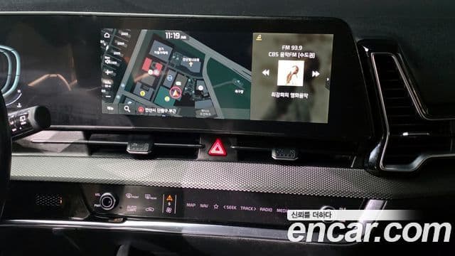 Kia Sportage 2021 — ფოტო 19/20