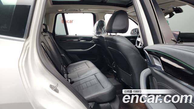 BMW X3 2021 — Şəkil 12/20