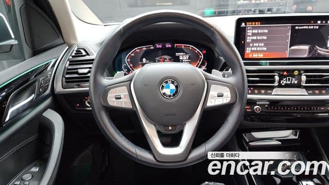 BMW X3 2021 — Şəkil 13/20