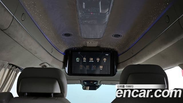 Kia Carnival 2021 — Şəkil 15/19