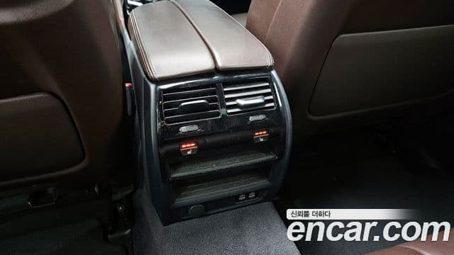 BMW 5 Series 2021 — ფოტო 17/20