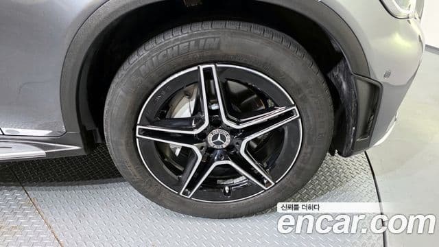 Mercedes-Benz GLC-Class 2022 — ფოტო 5/20