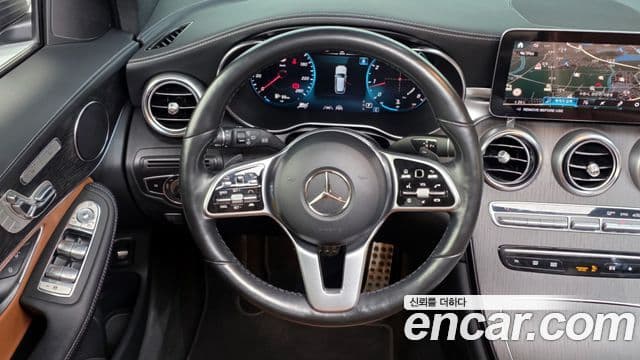 Mercedes-Benz GLC-Class 2022 — ფოტო 13/20
