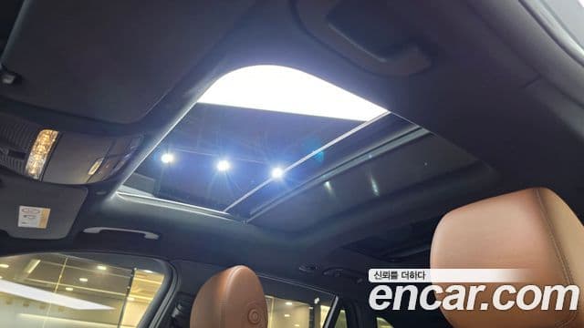 Mercedes-Benz GLC-Class 2022 — ფოტო 18/20