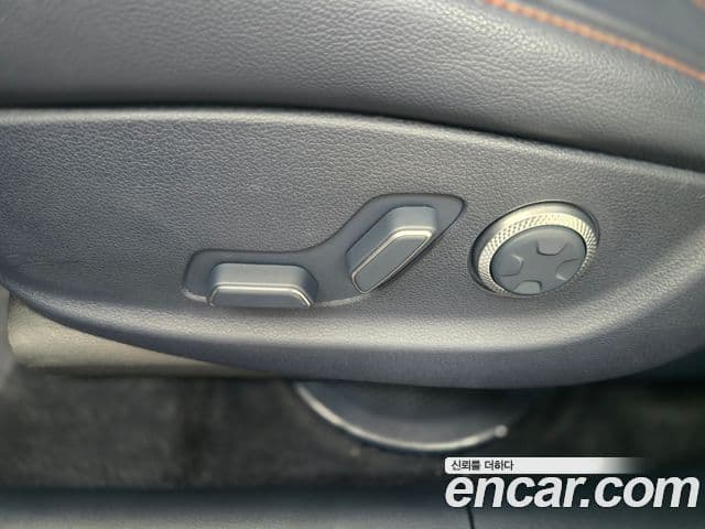 Genesis GV80 Coupe 2025 — ფოტო 11/20