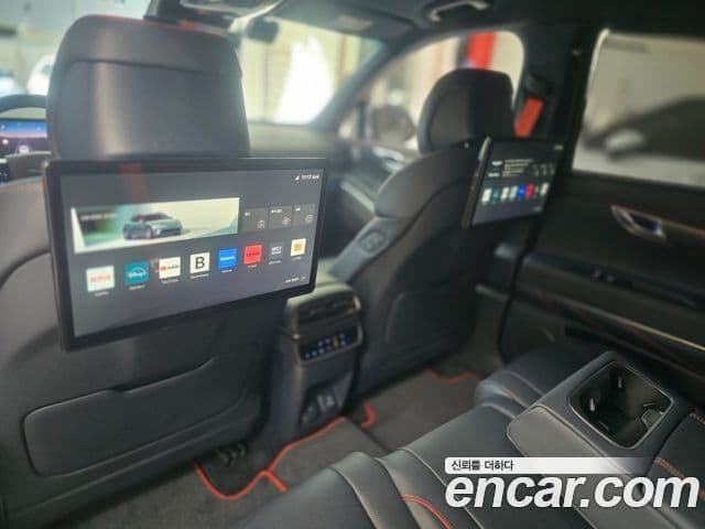 Genesis GV80 Coupe 2025 — ფოტო 14/20