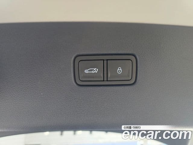 Genesis GV80 Coupe 2025 — фото 19 из 20