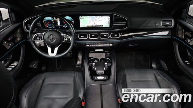 Mercedes-Benz GLE-Class 2023 — ფოტო 7/20