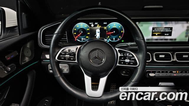 Mercedes-Benz GLE-Class 2023 — ფოტო 14/20