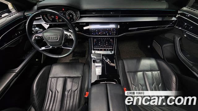 Audi A8 2021 — ფოტო 7/20