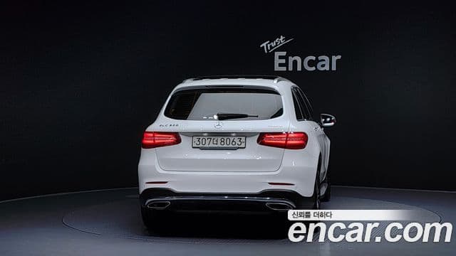 Mercedes-Benz GLC-Class 2019 — Şəkil 4/20