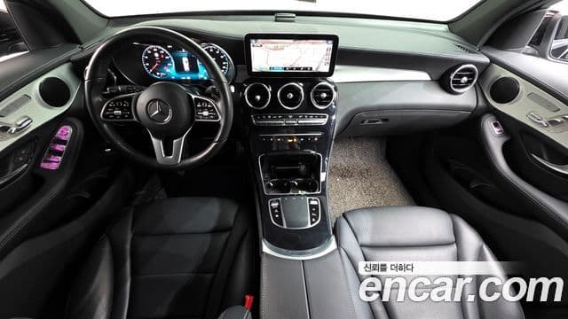 Mercedes-Benz GLC-Class 2022 — Şəkil 10/20