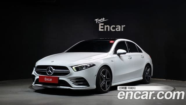 Mercedes-Benz A-Class 2021 — Photo 15/20