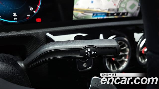 Mercedes-Benz A-Class 2021 — фото 9 из 20