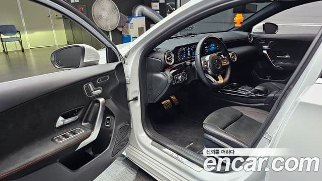 Mercedes-Benz A-Class 2021 — Photo 17/20