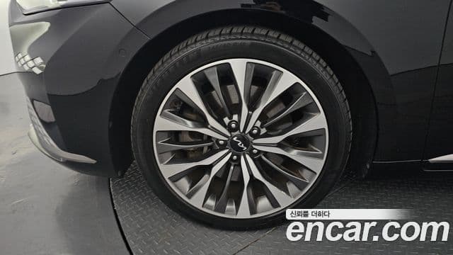 Kia K8 2022 — ფოტო 5/20