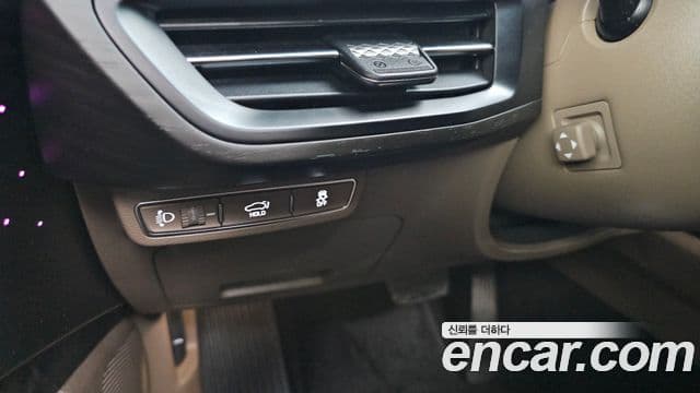 Kia K8 2022 — ფოტო 18/20