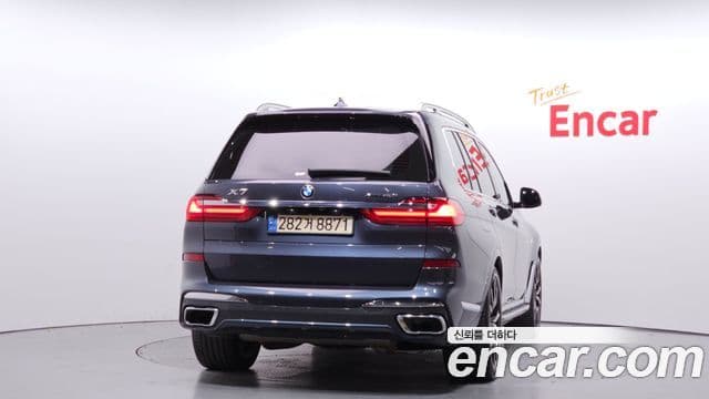 BMW X7 2020 — ფოტო 4/20